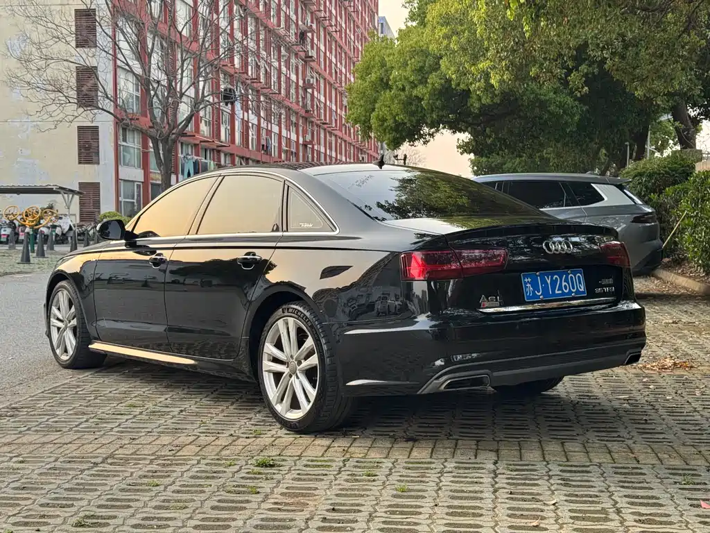 Audi A6L 2018 — фото 5