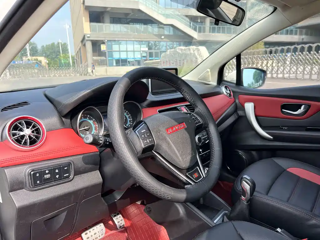 Haval H1 2015 — фото 10