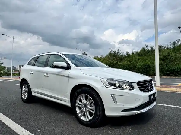 Volvo XC60 2015