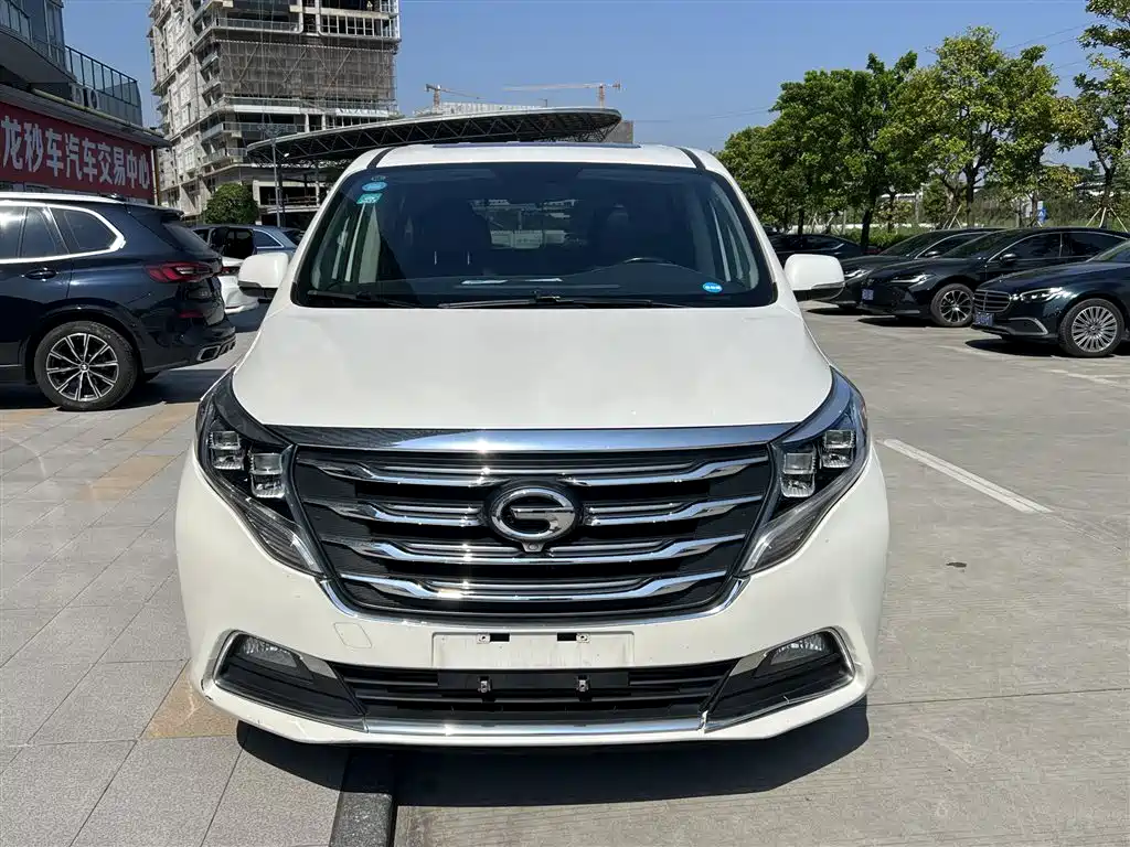 GAC Trumpchi M8 2019 — фото 2