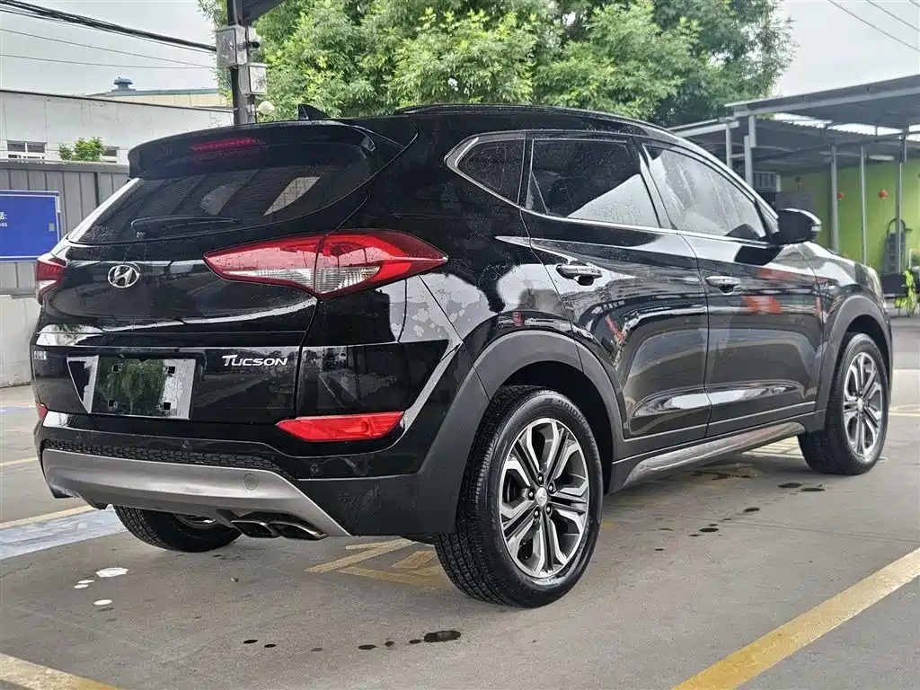 Hyundai Tucson 2015 — фото 3