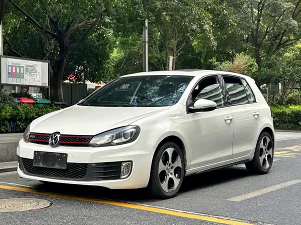 Volkswagen Golf GTI 2012