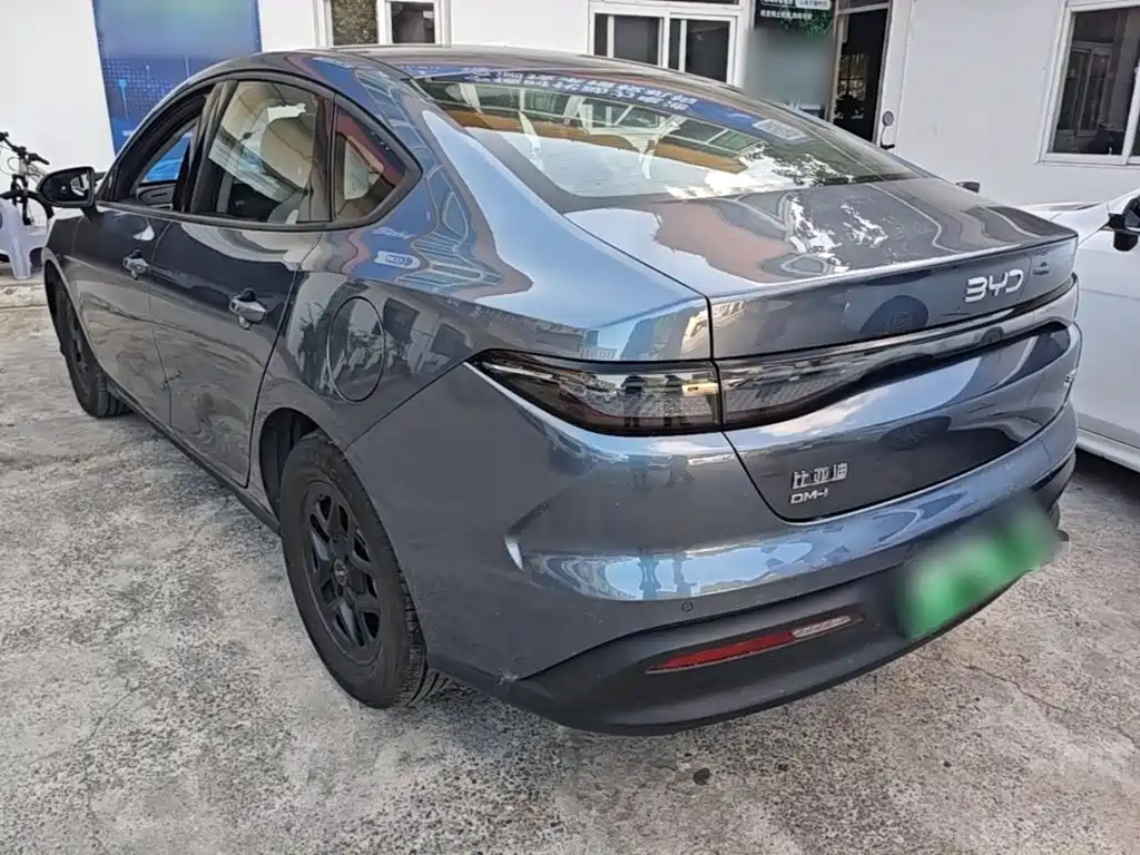 BYD Seal 05 DM-i 2025 — фото 5