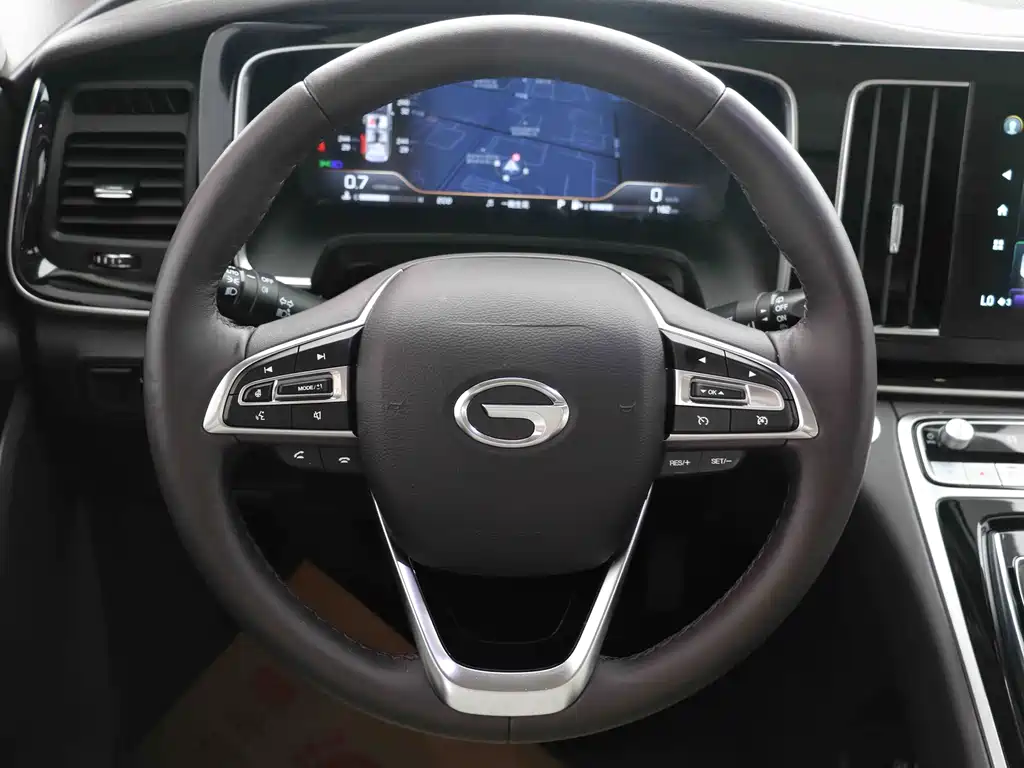 GAC Trumpchi M8 2022 — фото 8