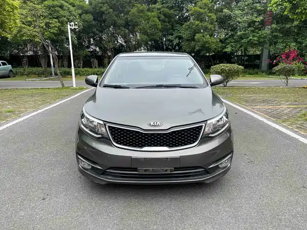Kia K2 2016
