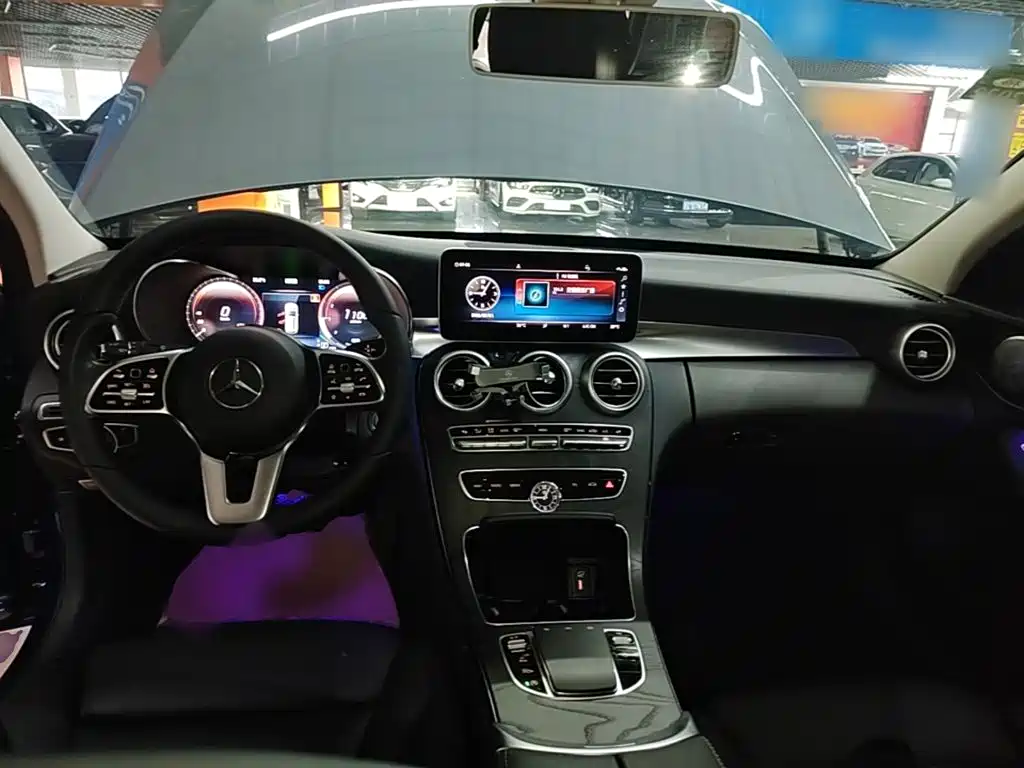 Mercedes-Benz C-Class 2020 — фото 10