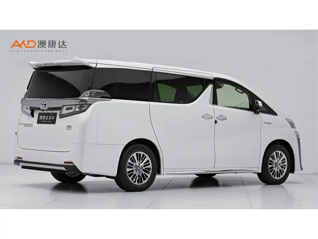 Toyota Vellfire 2023 — фото 3