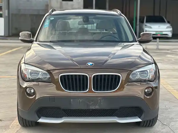 BMW X1 2011