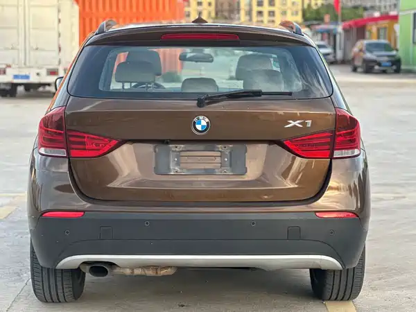 BMW X1 2011