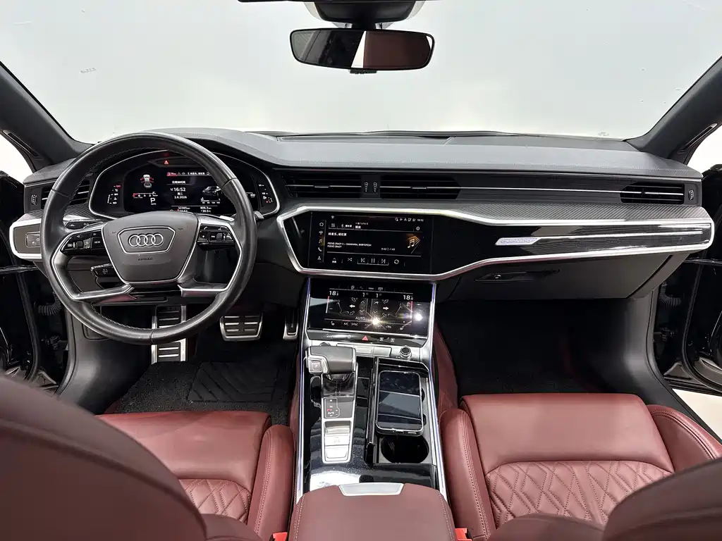 Audi A7L 2024 — фото 13