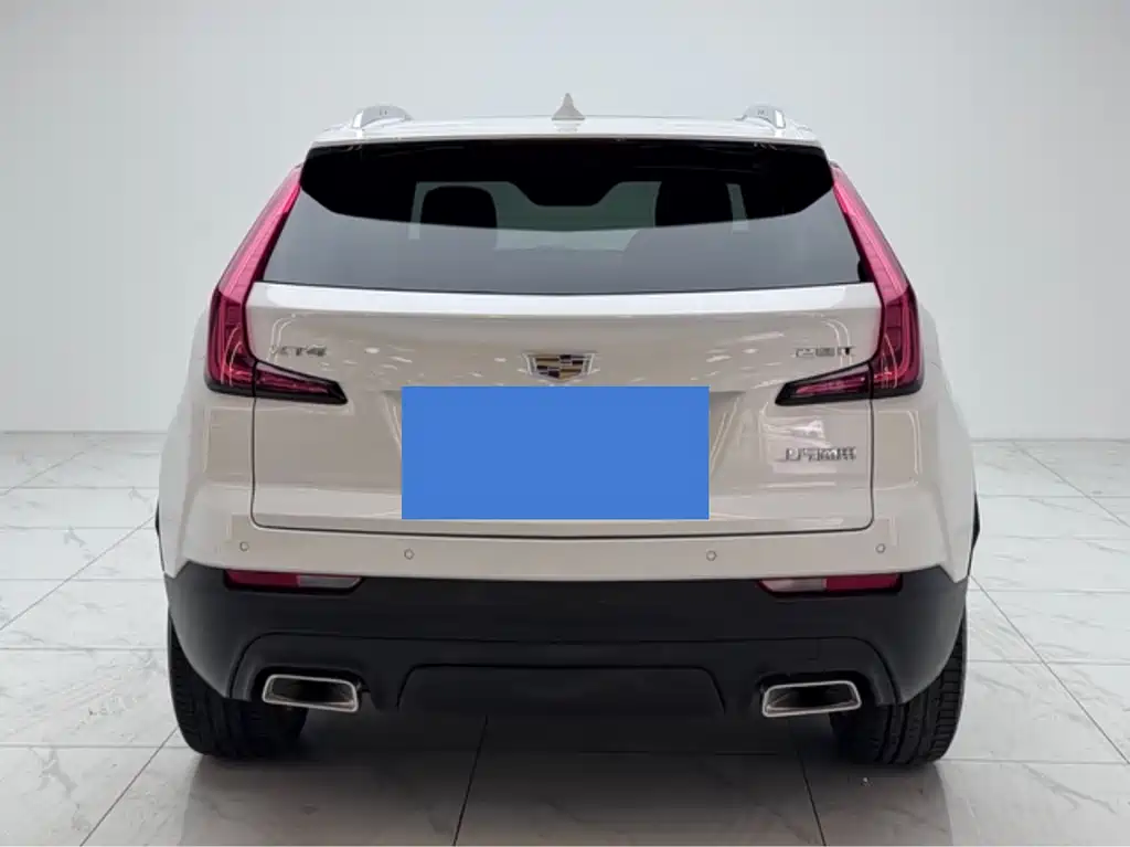 Cadillac XT4 2021 — фото 3