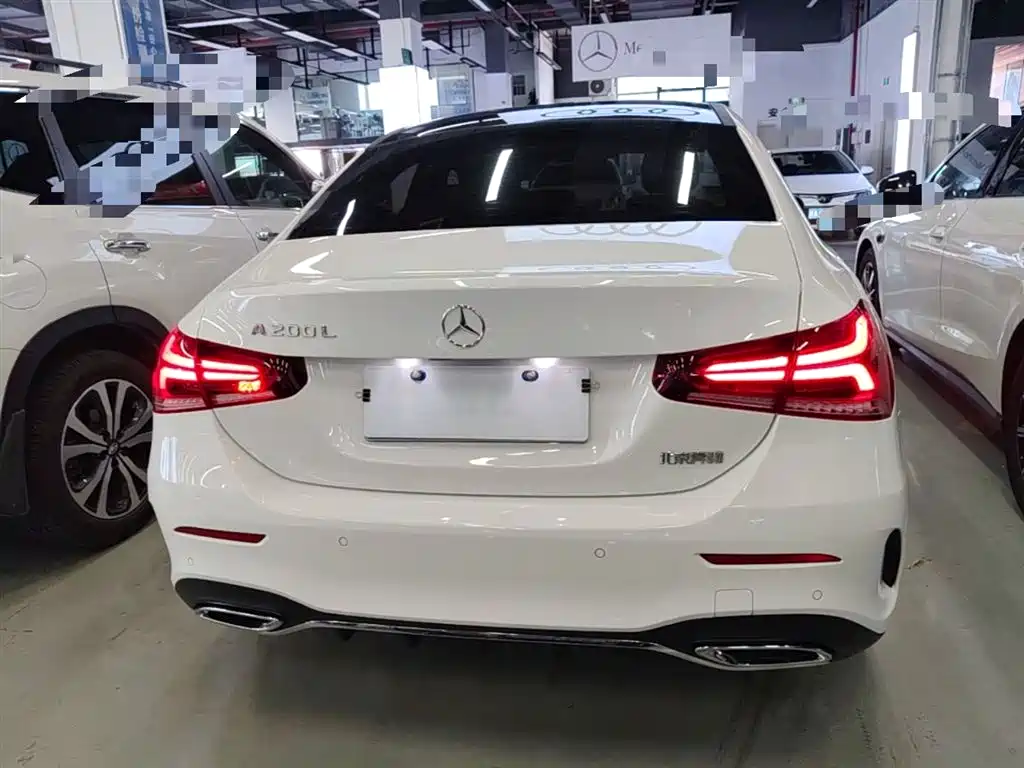 Mercedes-Benz A-Class 2022 — фото 6