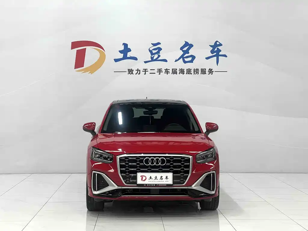 Audi Q2L 2022 — фото 2