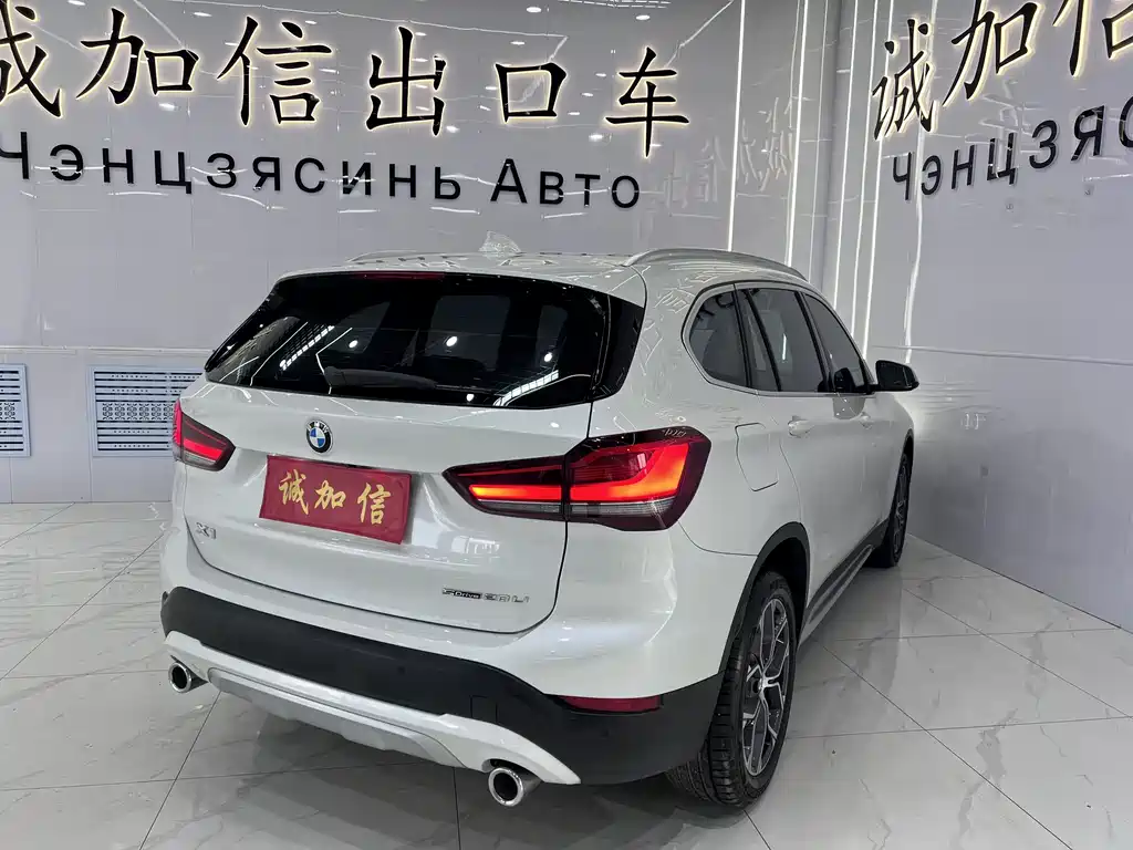 BMW X1 2022 — фото 6
