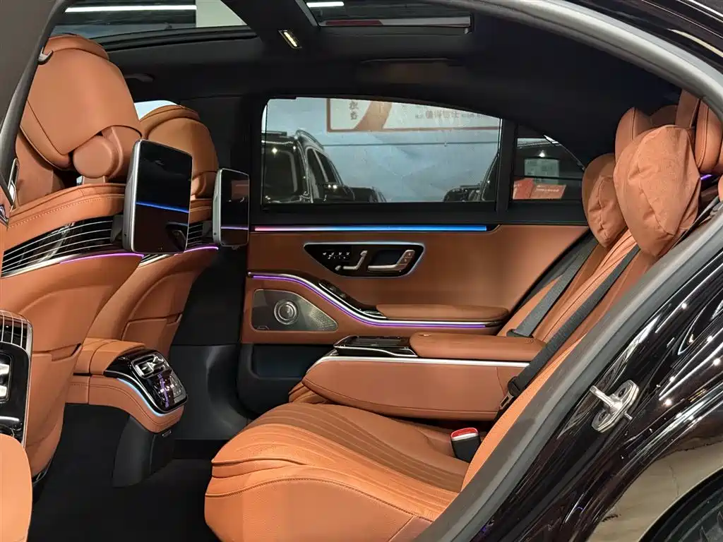 Mercedes-Benz S-Class 2025 — фото 16