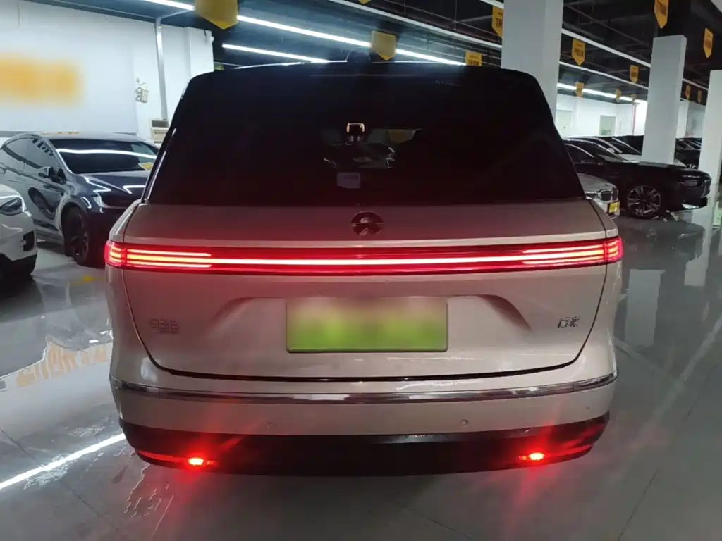 NIO ES8 2026