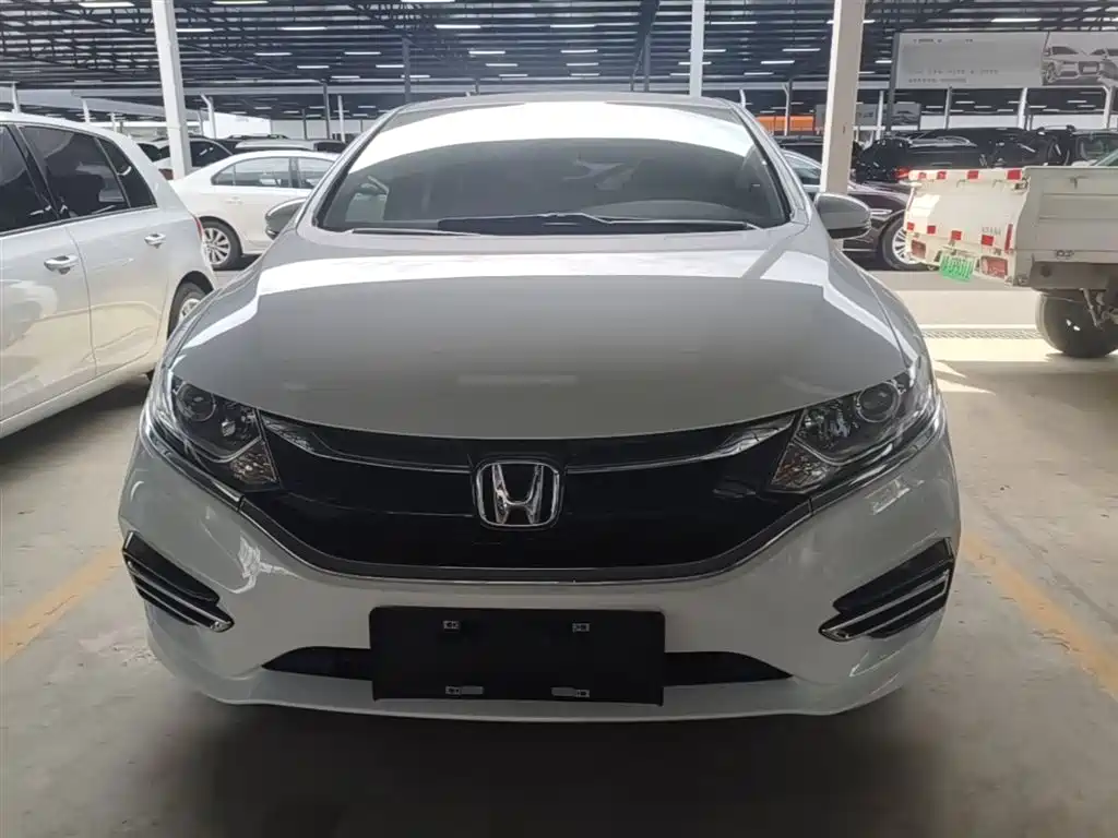 Honda Jade 2017 — фото 3