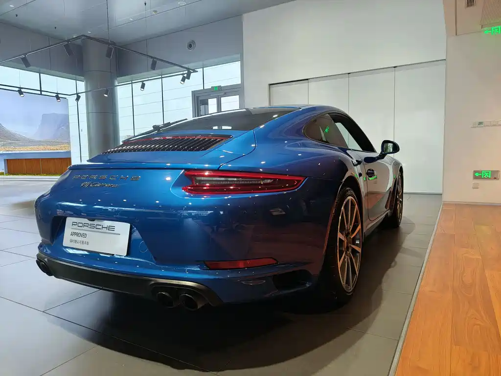 Porsche 911 2018