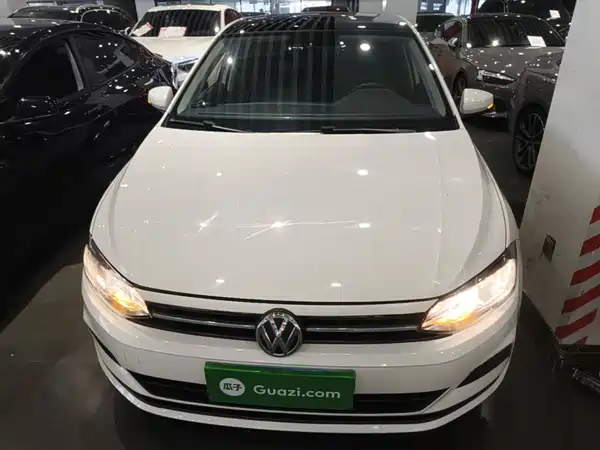 Volkswagen Polo 2021