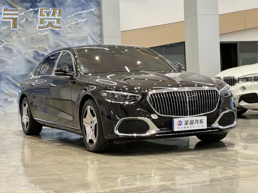 Mercedes-Benz Maybach S-Class 2024