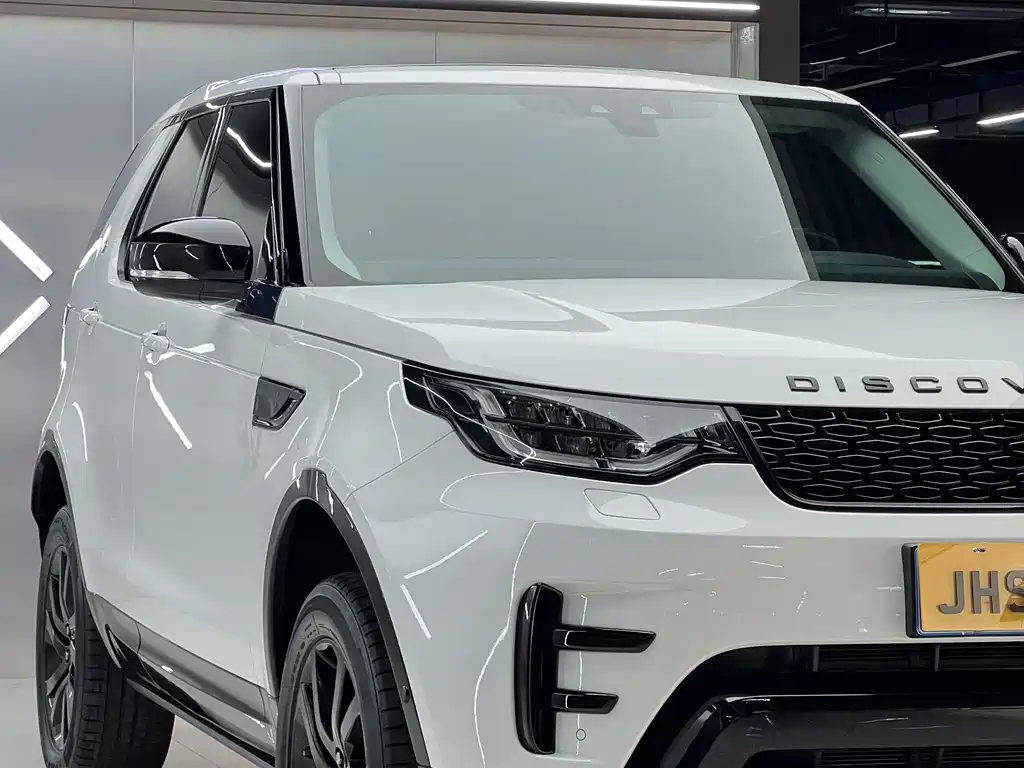 Land Rover Discovery 2020 — фото 34