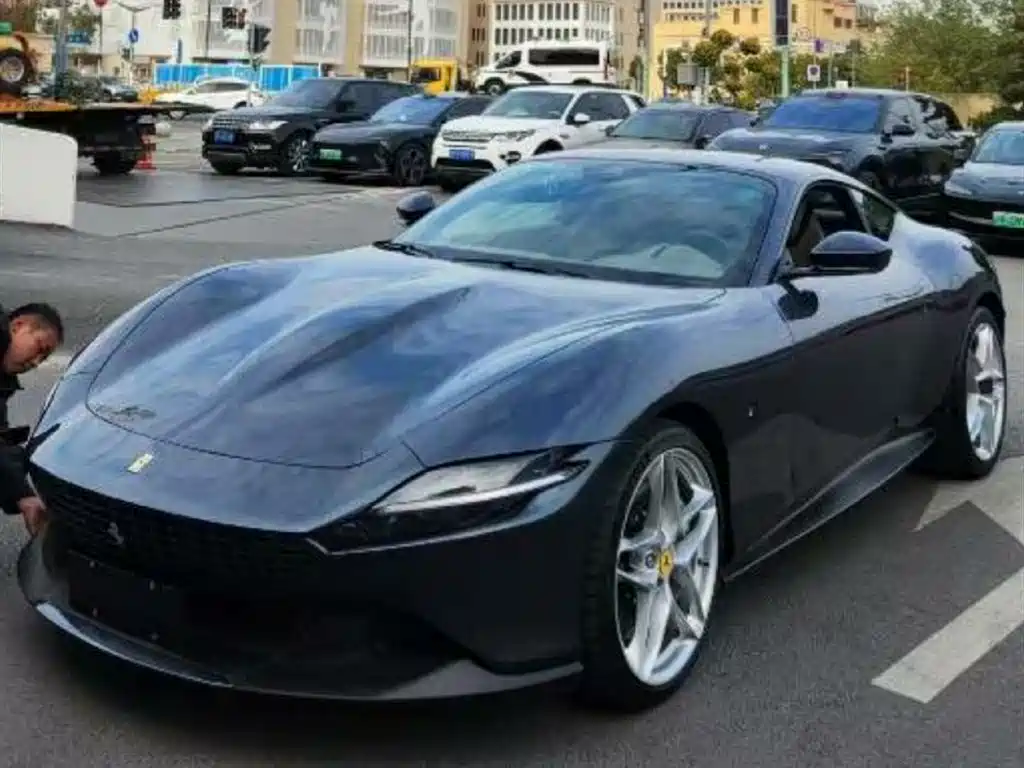 Ferrari Roma 2020 — фото 1