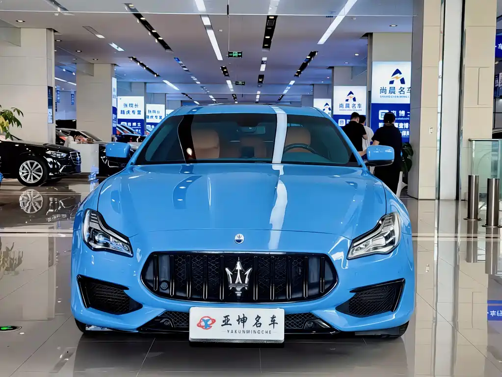 Maserati Quattroporte 2014 — фото 2