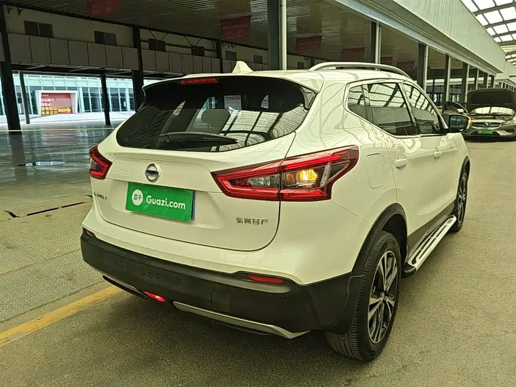 Nissan Qashqai 2021 — фото 7