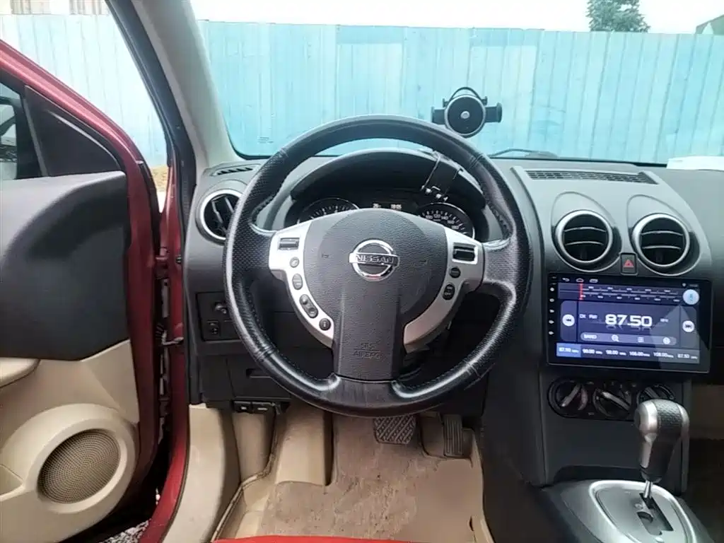 Nissan Qashqai 2015 — фото 11