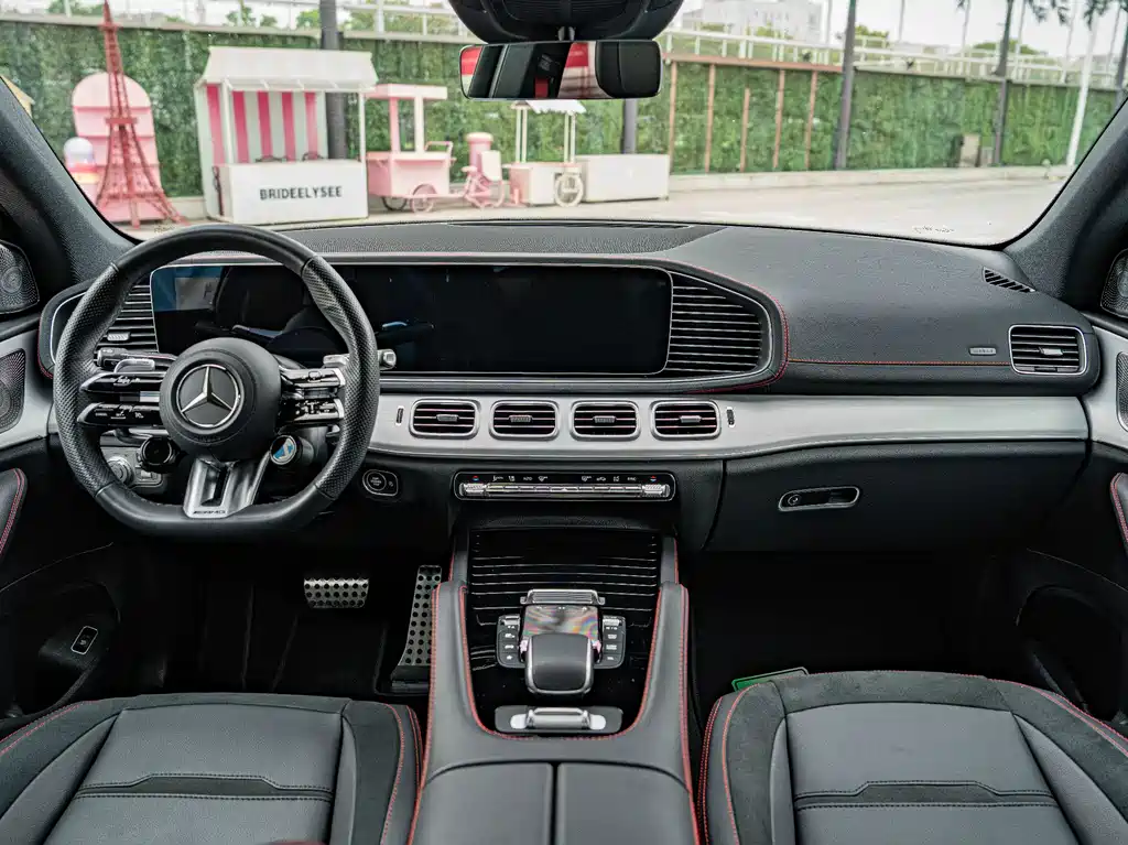 Mercedes-Benz GLE AMG 2024 — фото 16