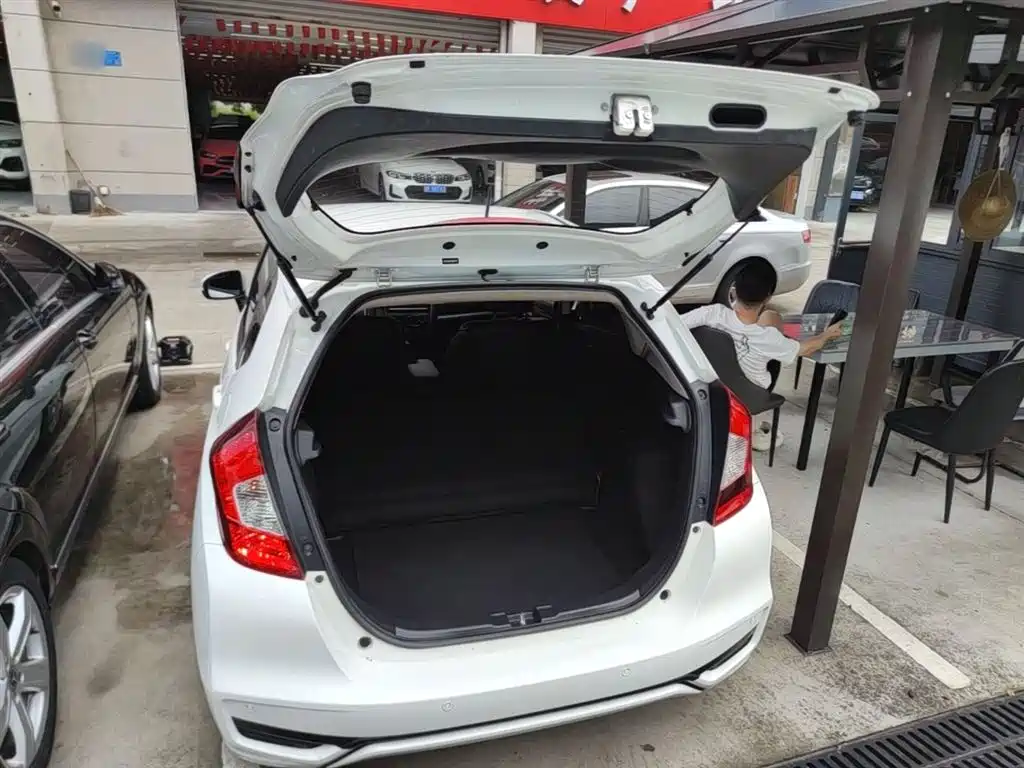 Honda Fit 2019 — фото 19