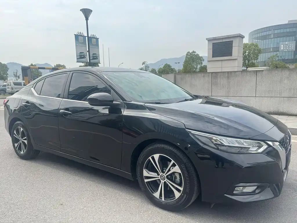 Nissan Sylphy 2023 — фото 3
