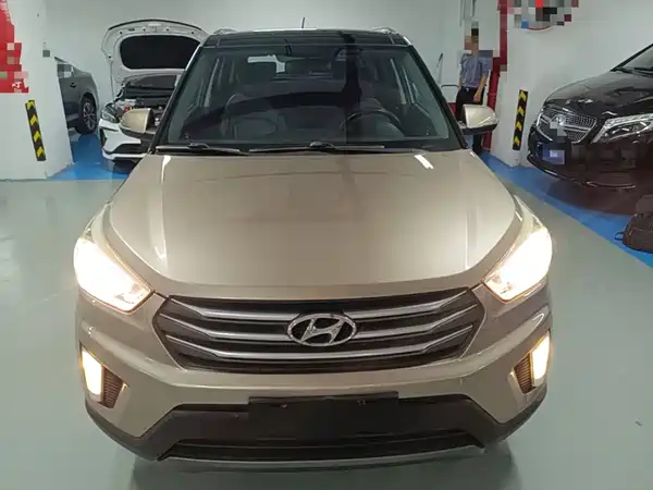 Hyundai ix25 2015