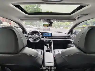 Hyundai Elantra 2022