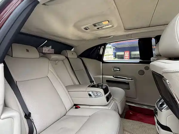 Rolls-Royce Ghost 2018