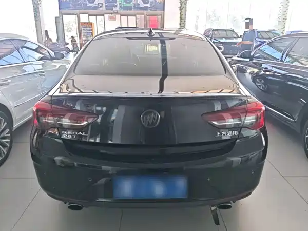 Buick Regal 2018