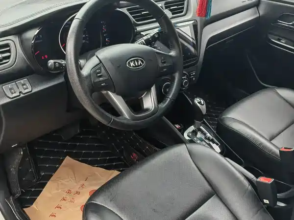 Kia K2 2012