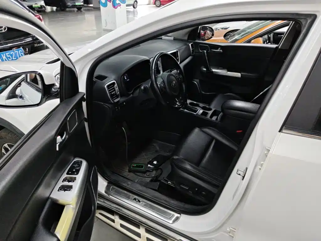 Kia KX5 2016 — фото 16