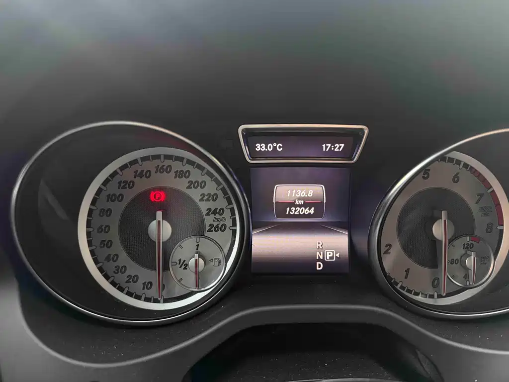 Mercedes-Benz CLA 2015 — фото 9