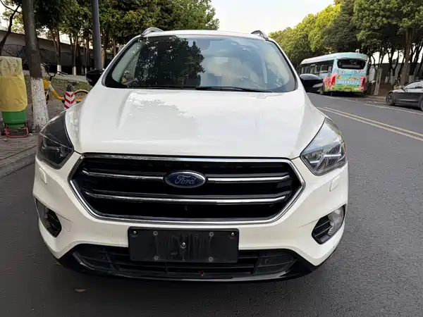 Ford Kuga 2017
