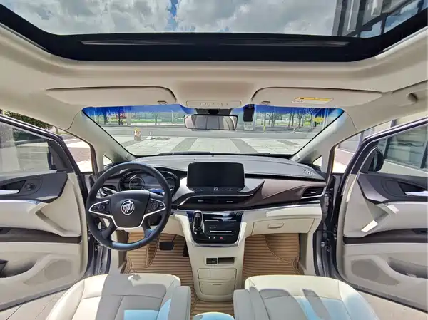 Buick GL8 2020