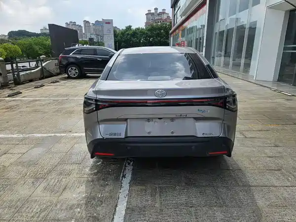 Toyota bZ3 2024