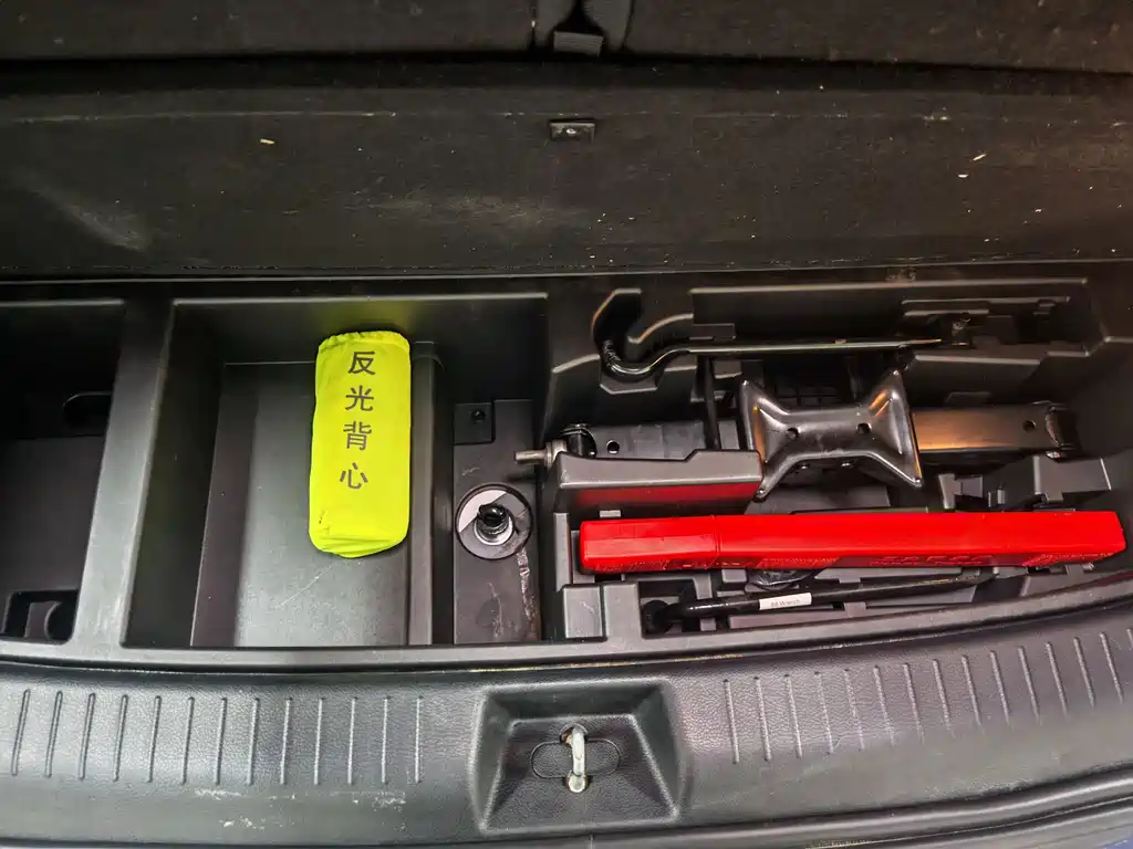 BYD Song MAX 2021 — фото 17