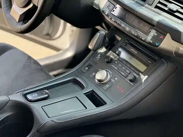 Lexus CT 2017