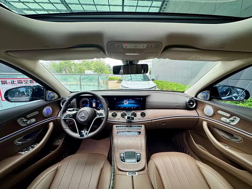 Mercedes-Benz E-Class 2021