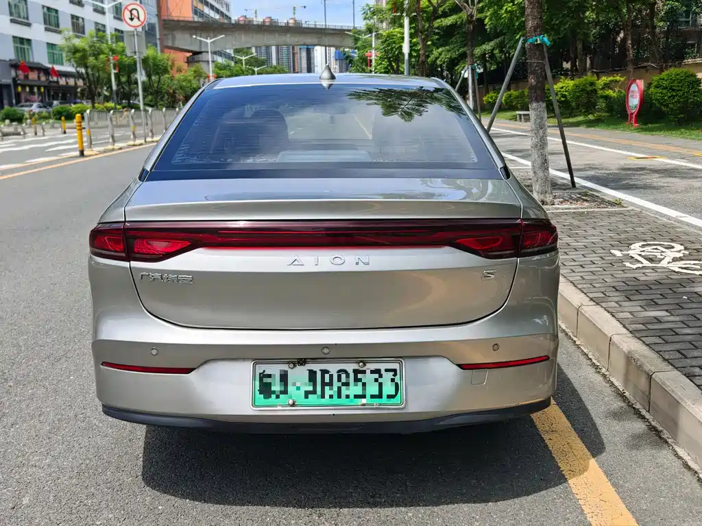 Aion S 2022