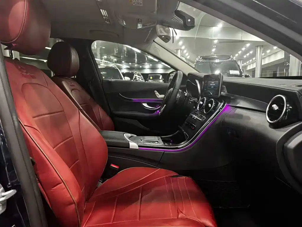 Mercedes-Benz C-Class 2019 — фото 19