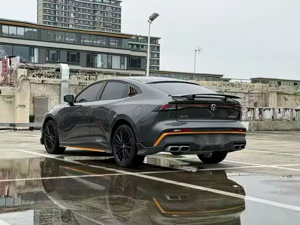 Changan UNI-V 2025
