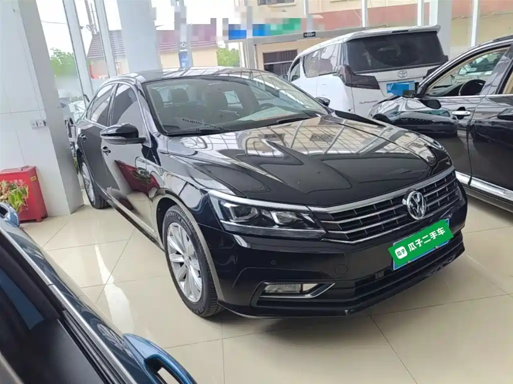 Volkswagen Passat 2018 — фото 4