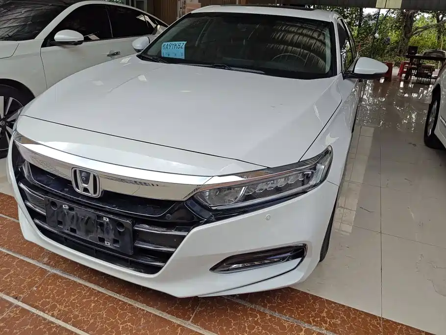 Honda Accord 2021 — фото 1